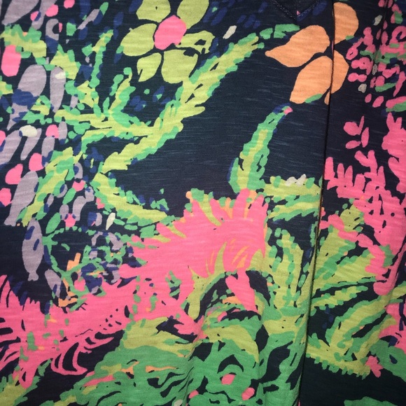 Lilly Pulitzer Essie Top - Picture 2 of 4